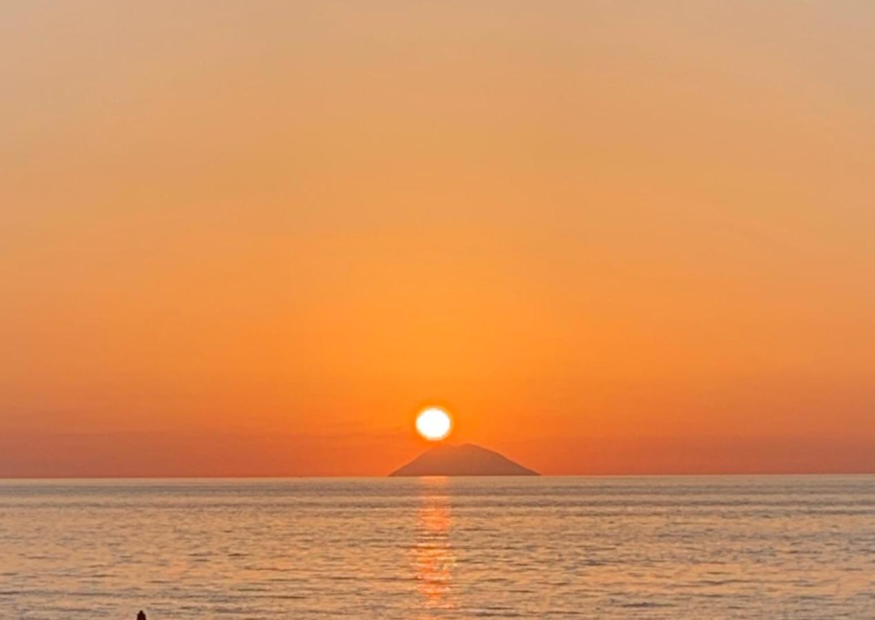 Boutique Apartment With Beach Within Walking Distance, Near Tropea Parghelia Dış mekan fotoğraf
