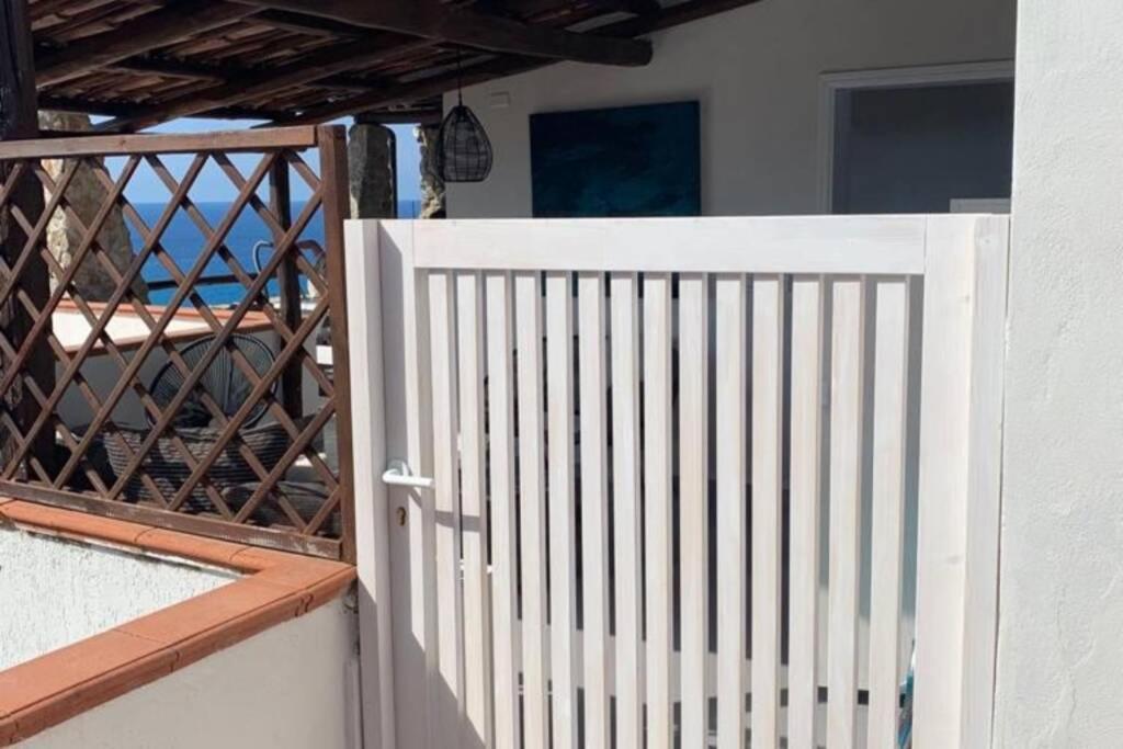 Boutique Apartment With Beach Within Walking Distance, Near Tropea Parghelia Dış mekan fotoğraf