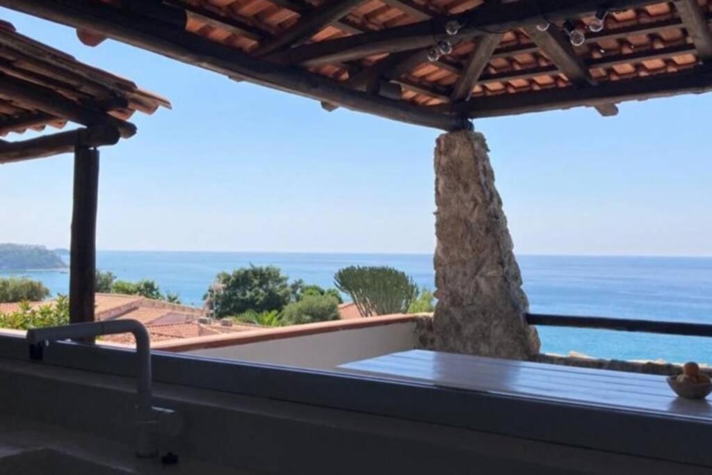 Boutique Apartment With Beach Within Walking Distance, Near Tropea Parghelia Dış mekan fotoğraf